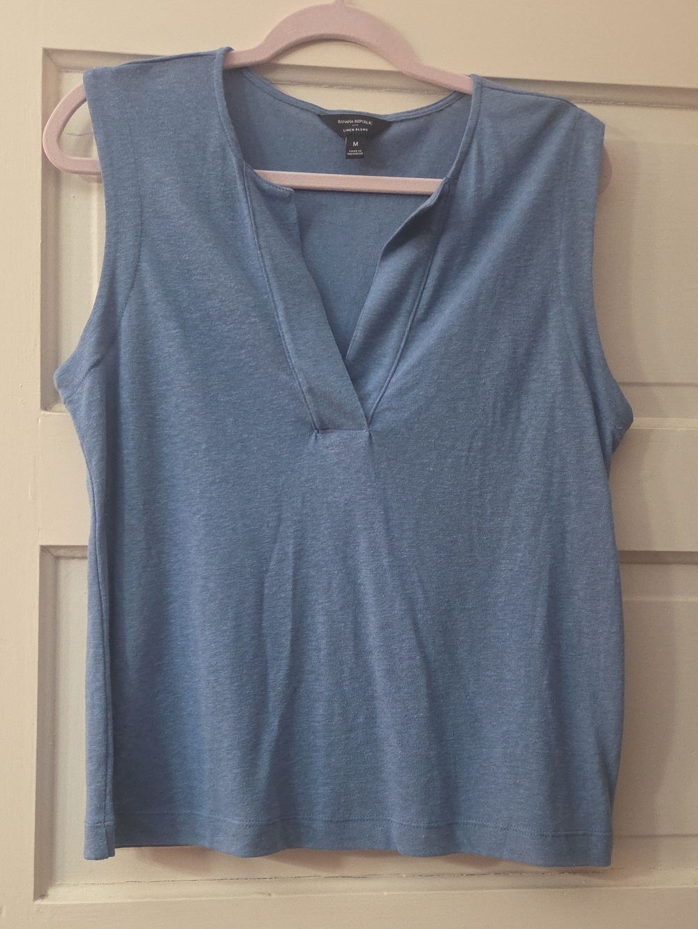 Banana Republic Light Blue Sleeveless V-Notch Tank